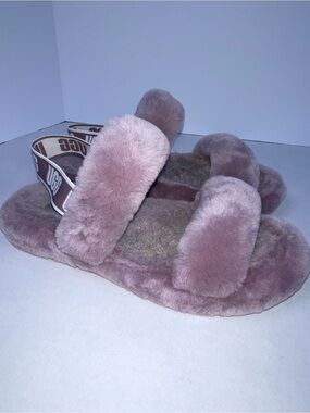 UGG Oh Yeah Purple Lavender Fluffy Slide Sandals 5